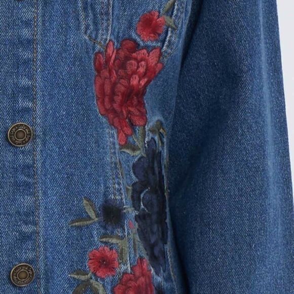 Roses Embroidered Denim Jacket Pockets S/M & M/L NWT - Picture 3 of 3